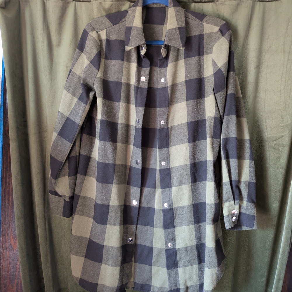 SHEIN Olive and Black Plaid Button-Down Shirt
